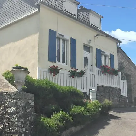 Maison Confortable A Avec Jardin Et Terrasse. Σπίτι διακοπών
